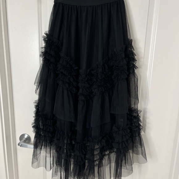 Black Layered Tulle Ruffle Midi Skirt – One Size - Picture 10 of 11